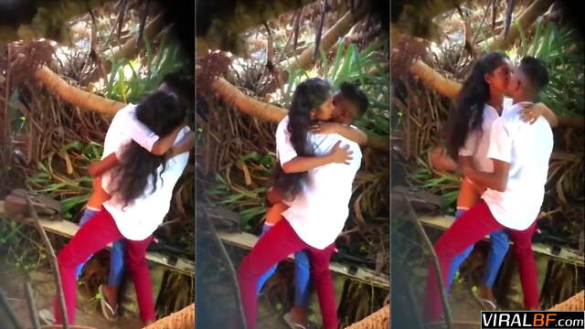 Desi Village Bhabhi Cheating With Young Stud In Jungle